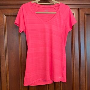 ASICS Med Running top